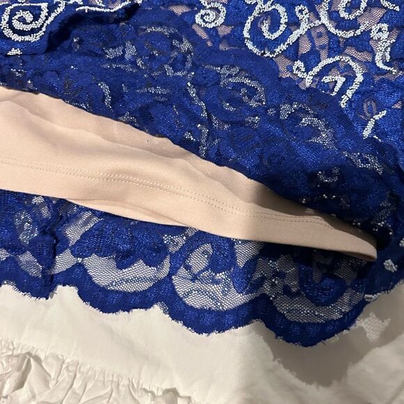 Cache women blue sleeveless lace Bodycon dress beaded sequins small EUC lined - Picture 10 of 12